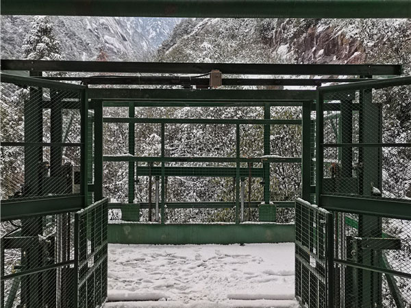 黄山升降机